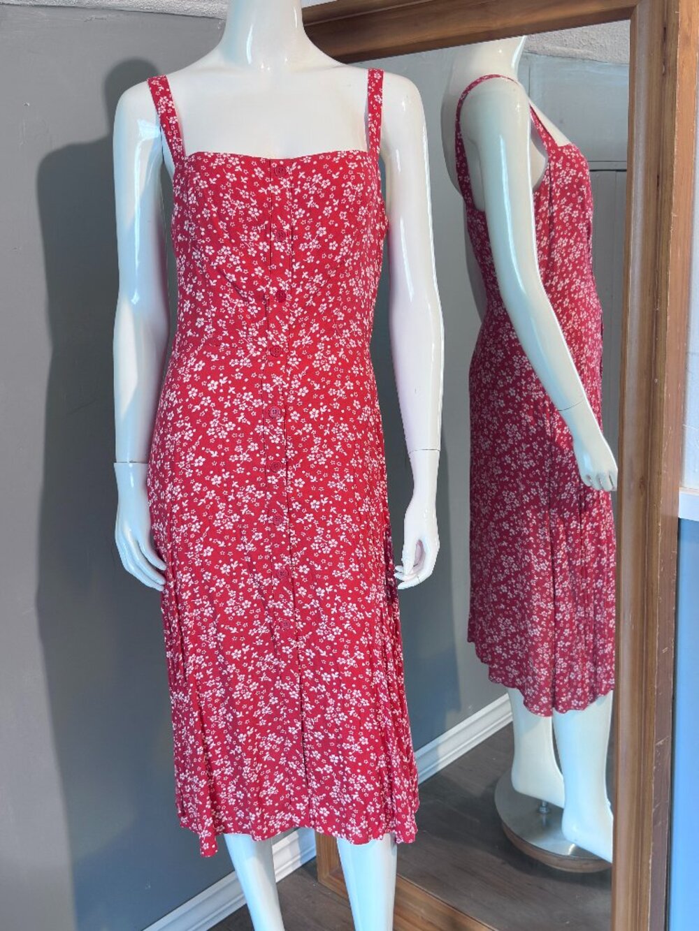 Reformation Red Dress White Floral Print Size 6 Spaghetti Strap Button Front